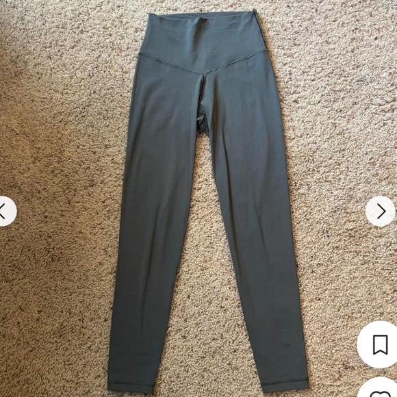 2 Pairs Of Leggings. Aerie Chill Play Move & Along Fit Side Pocket Tummy Control - Picture 10 of 10